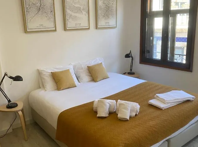 Center Liberty 1 شقة *