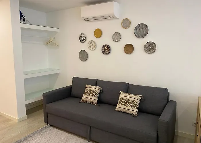 Daire Center Liberty 1 *